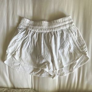 Lululemon Track That Short - White Size 6